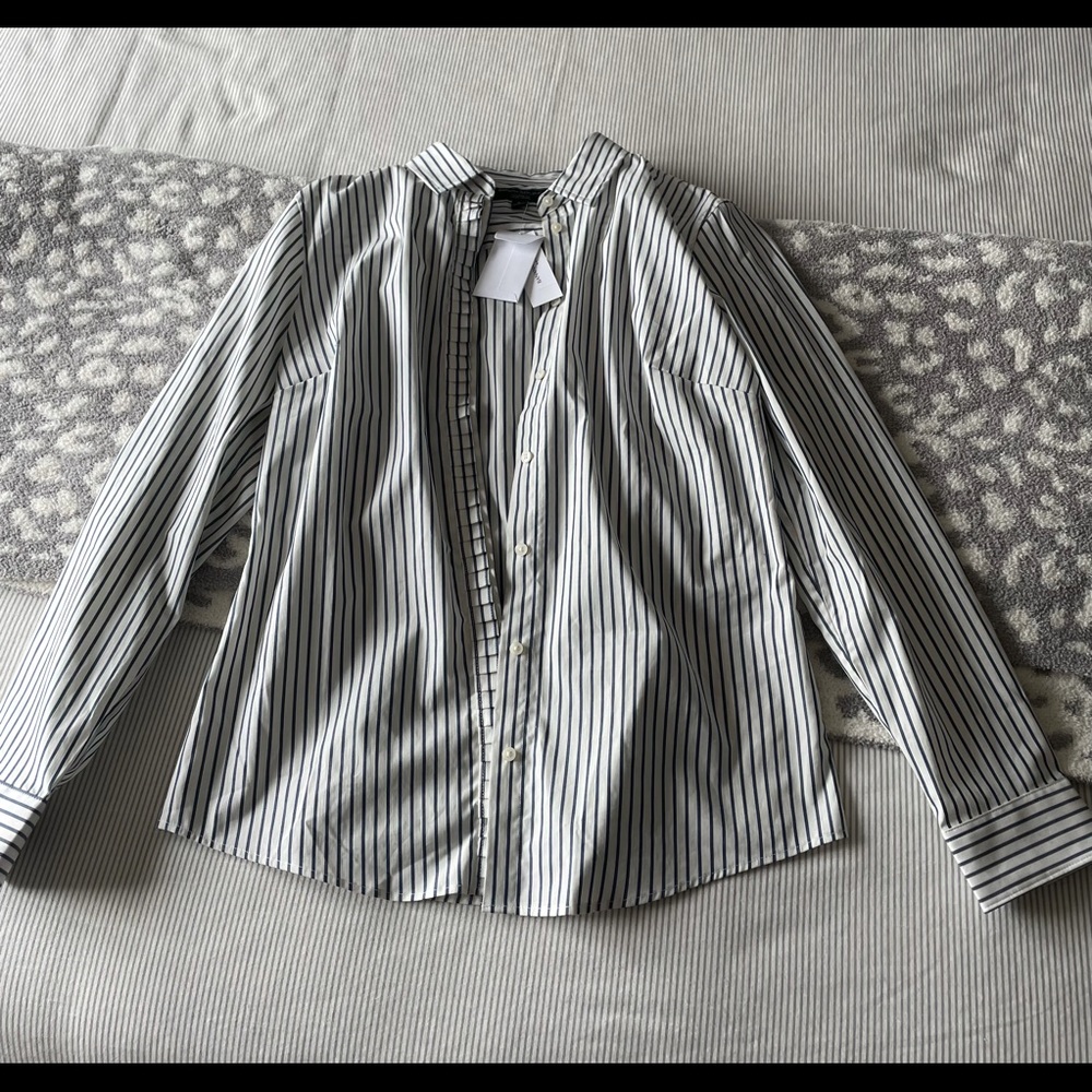 Banana Republic Button Up